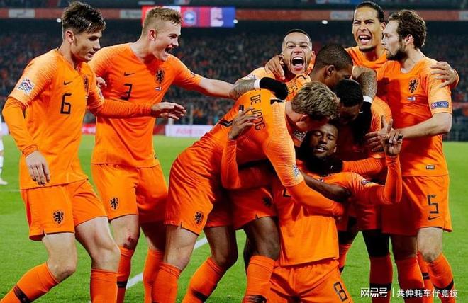 平博体育-荷兰队 训练