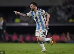 梅西帽子戏法成名之战